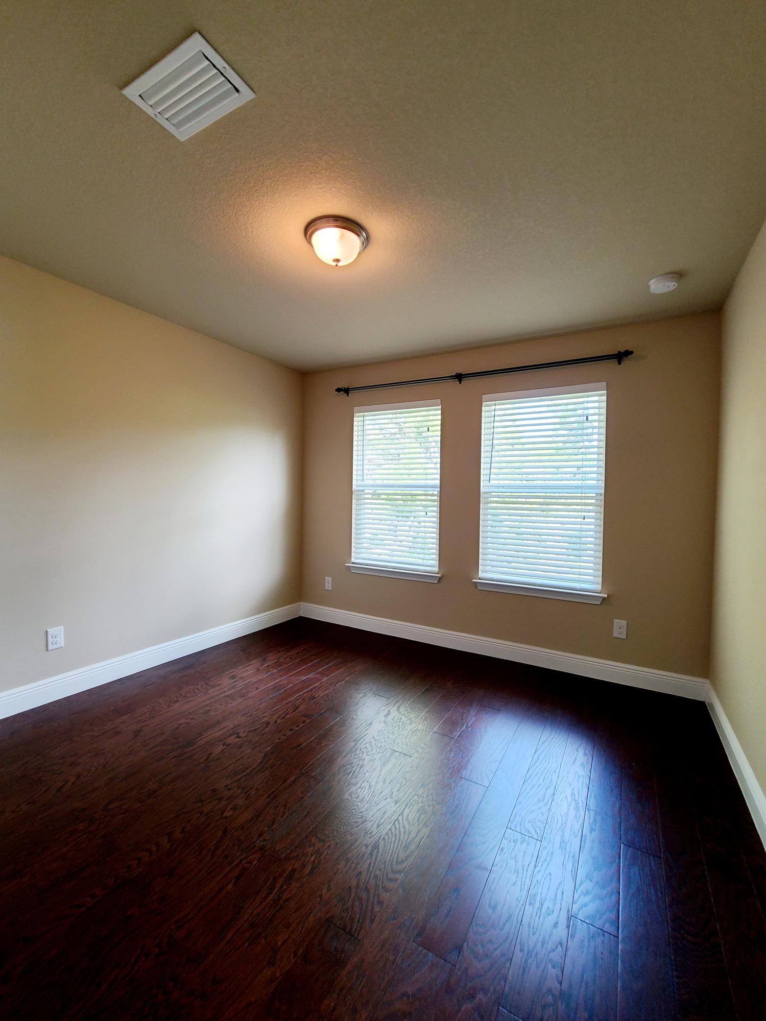 PINEWOOD PRESERVE - Residential Lease
