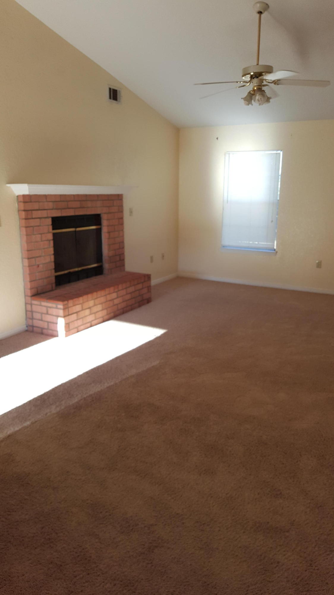 NORTHVIEW ESTATES 3RD ADDN - Residential Lease