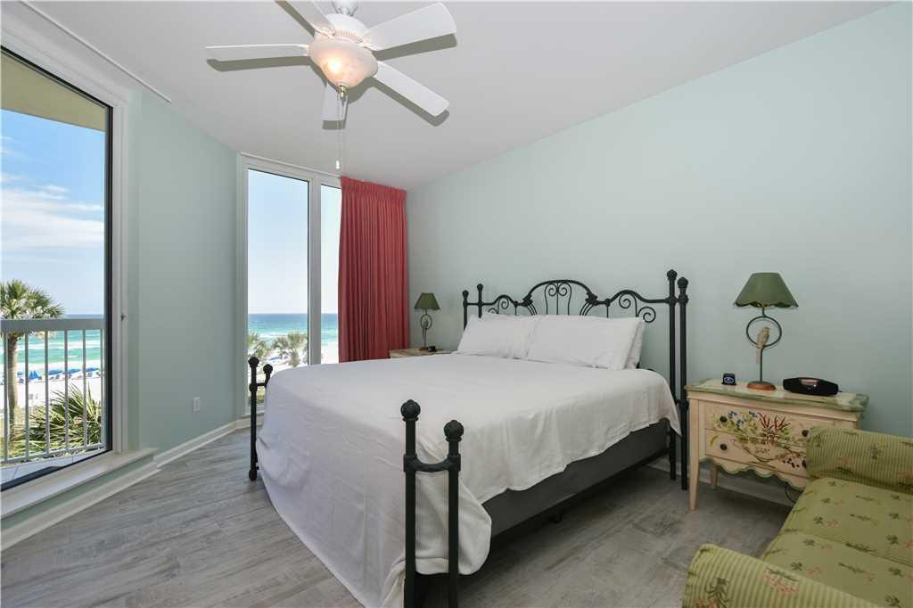 SILVER BEACH TOWERS - Residential