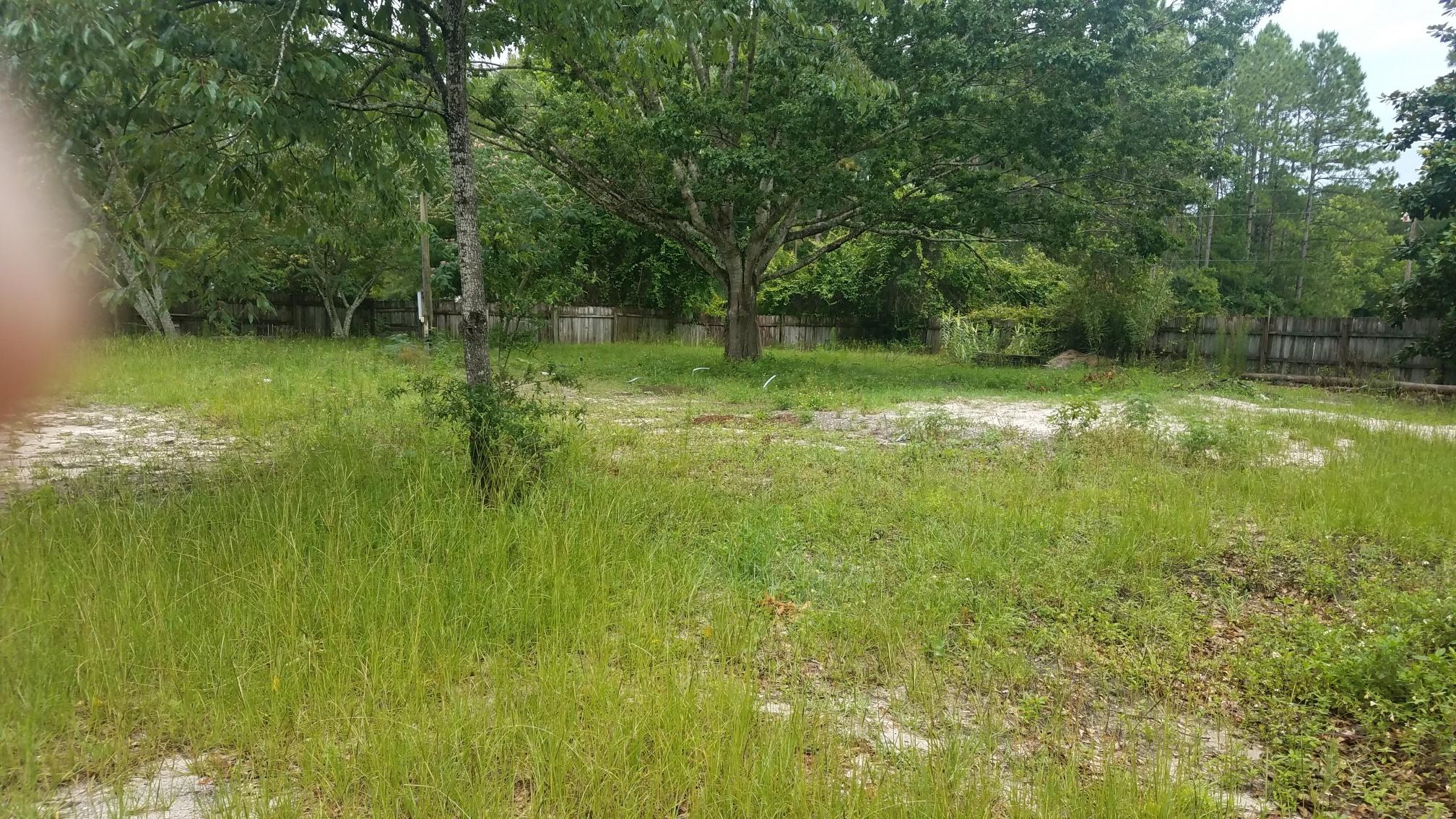 CREEKSIDE - Land