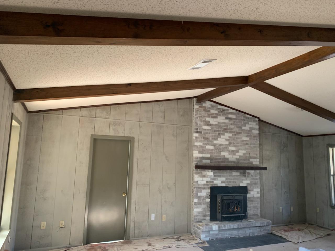 METES & BOUNDS - Residential Lease