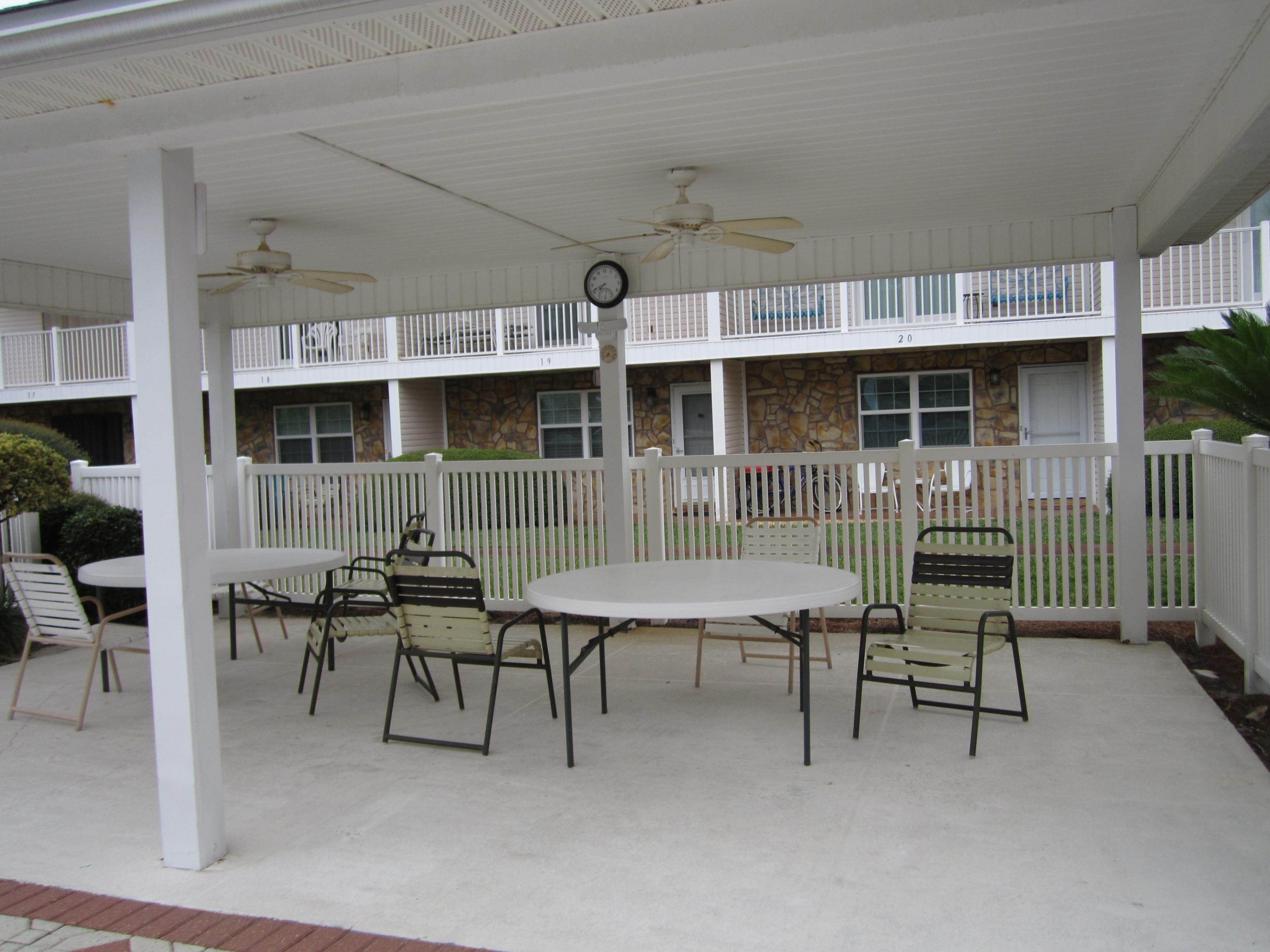 WOODLAND SHORES T/H PH 1 - Residential