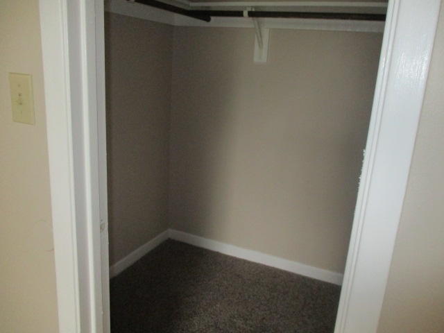 PINE MEADOWS 3RD ADDN - Residential Lease