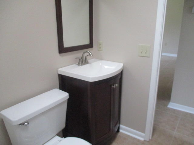 PINE MEADOWS 3RD ADDN - Residential Lease