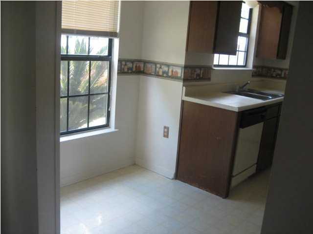 PINE MEADOWS 3RD ADDN - Residential Lease