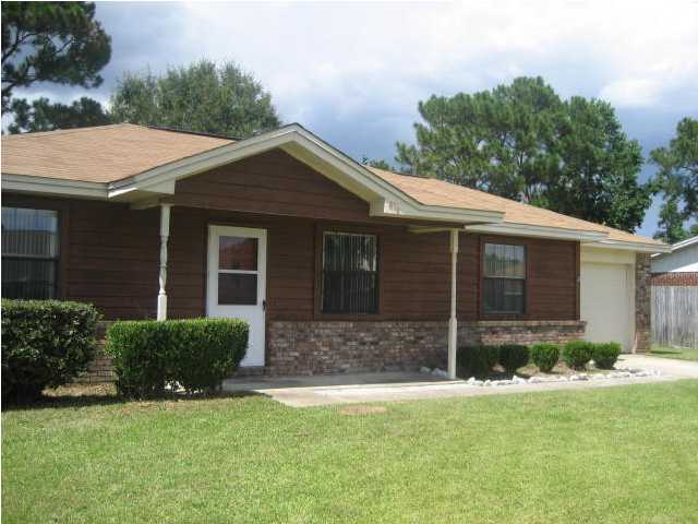PINE MEADOWS 3RD ADDN - Residential Lease