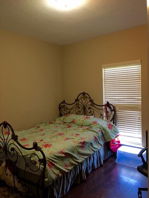 ZARCHARY ESTATES - Residential Lease
