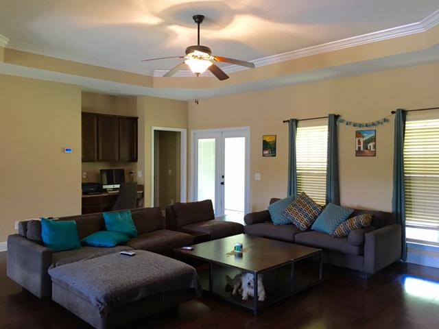 ZARCHARY ESTATES - Residential Lease