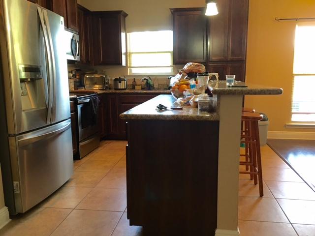 ZARCHARY ESTATES - Residential Lease
