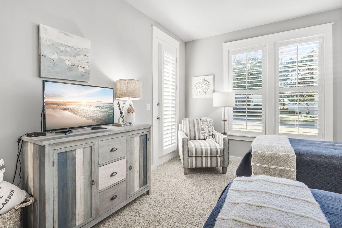 LAUREL GROVE - Residential