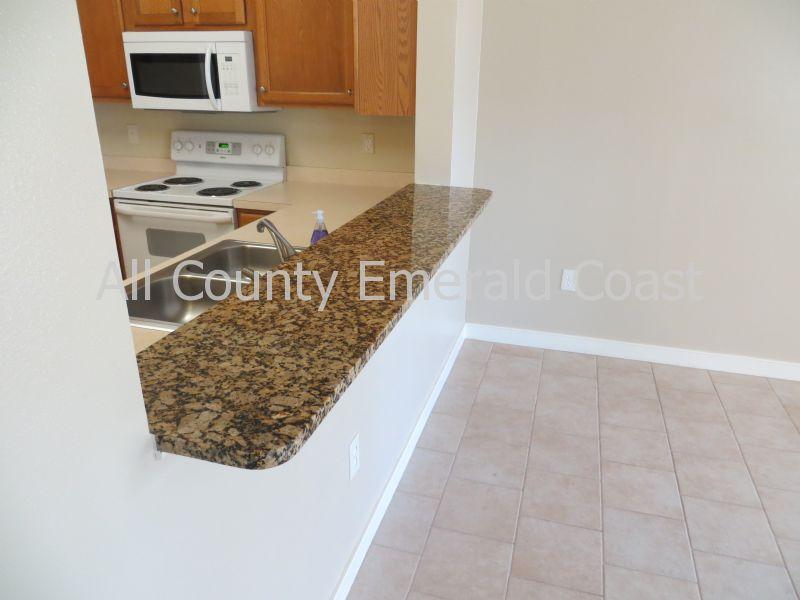 TWIN LAKES TOWNHOMES PH 2 - Residential Lease