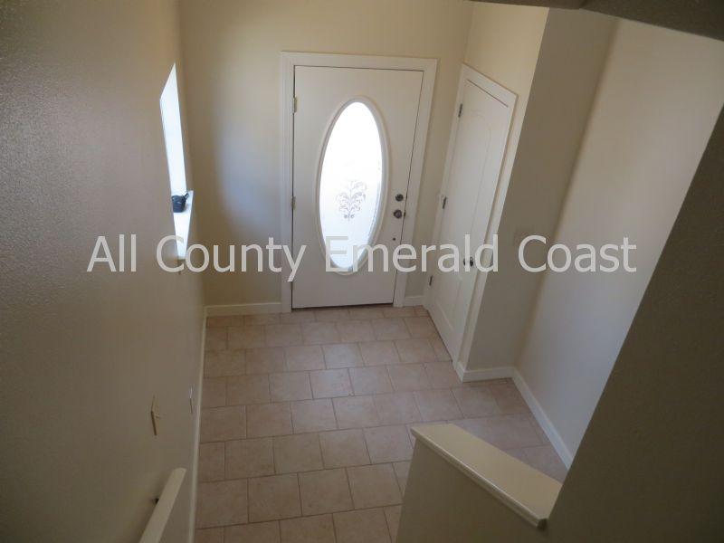 TWIN LAKES TOWNHOMES PH 2 - Residential Lease
