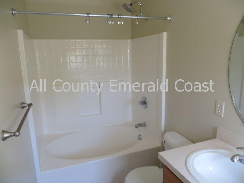 TWIN LAKES TOWNHOMES PH 2 - Residential Lease