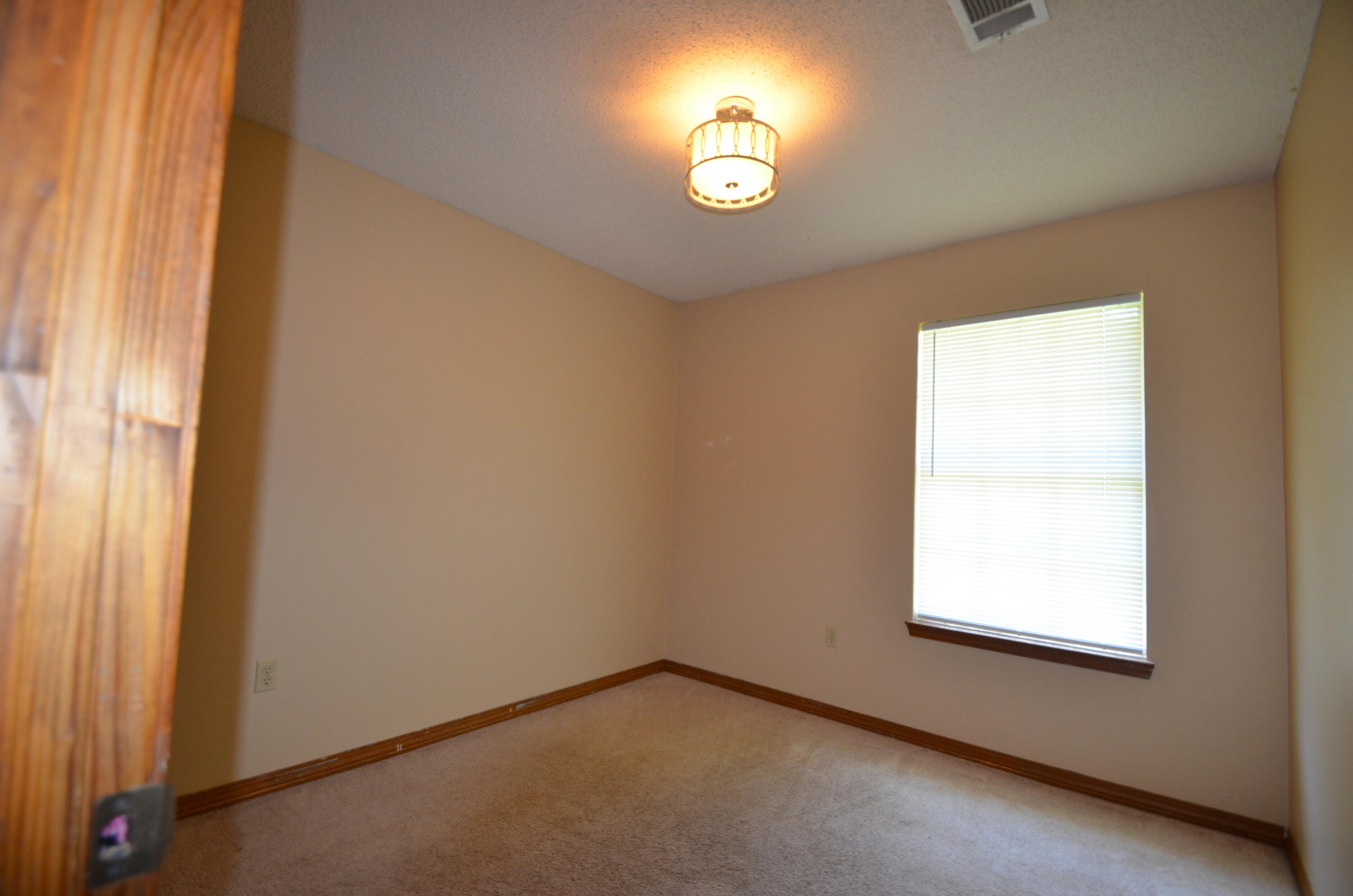 SOUTHVIEW ESTATES PH 2 - Residential Lease