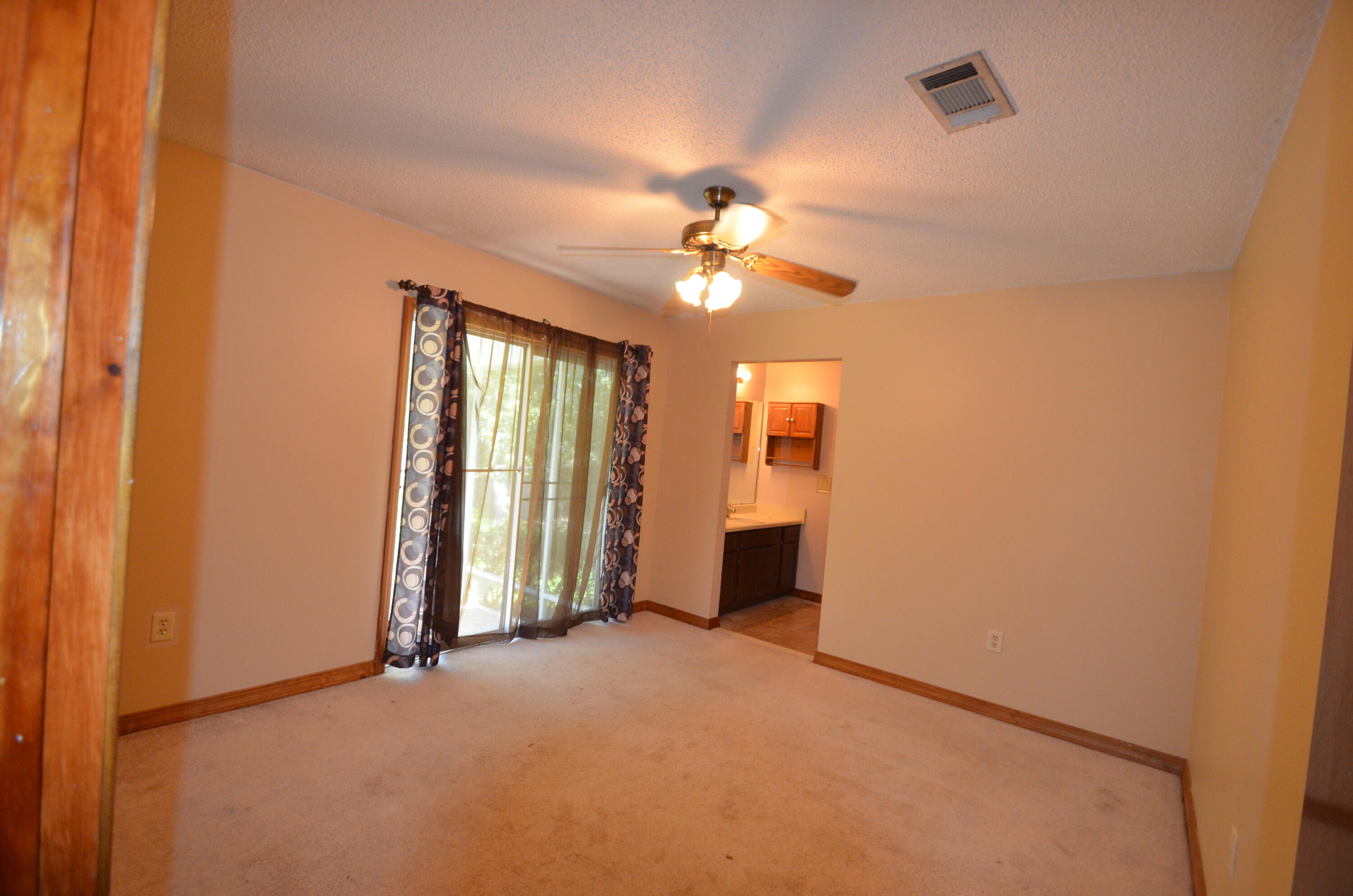 SOUTHVIEW ESTATES PH 2 - Residential Lease
