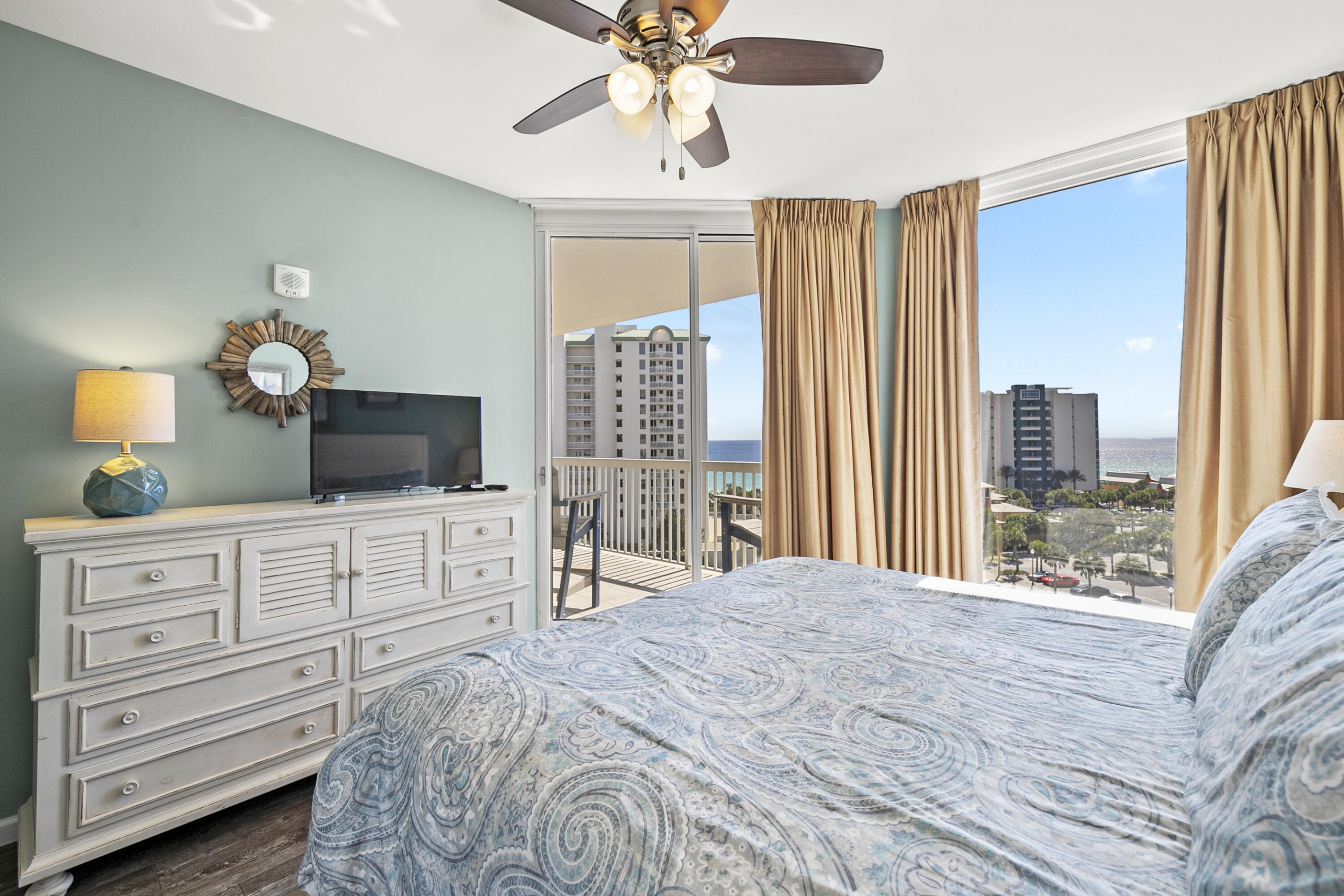 ST. LUCIA AT SILVER SHELLS - Residential