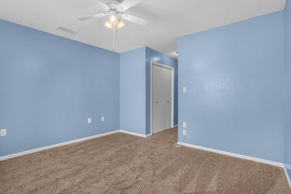KELLY HILL ESTATES - Residential Lease