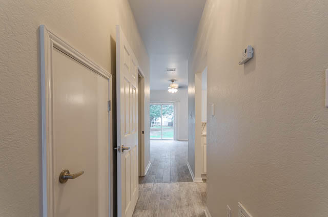 QUAIL LAKE - Residential