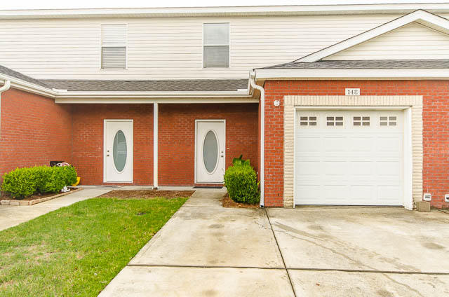 QUAIL LAKE - Residential