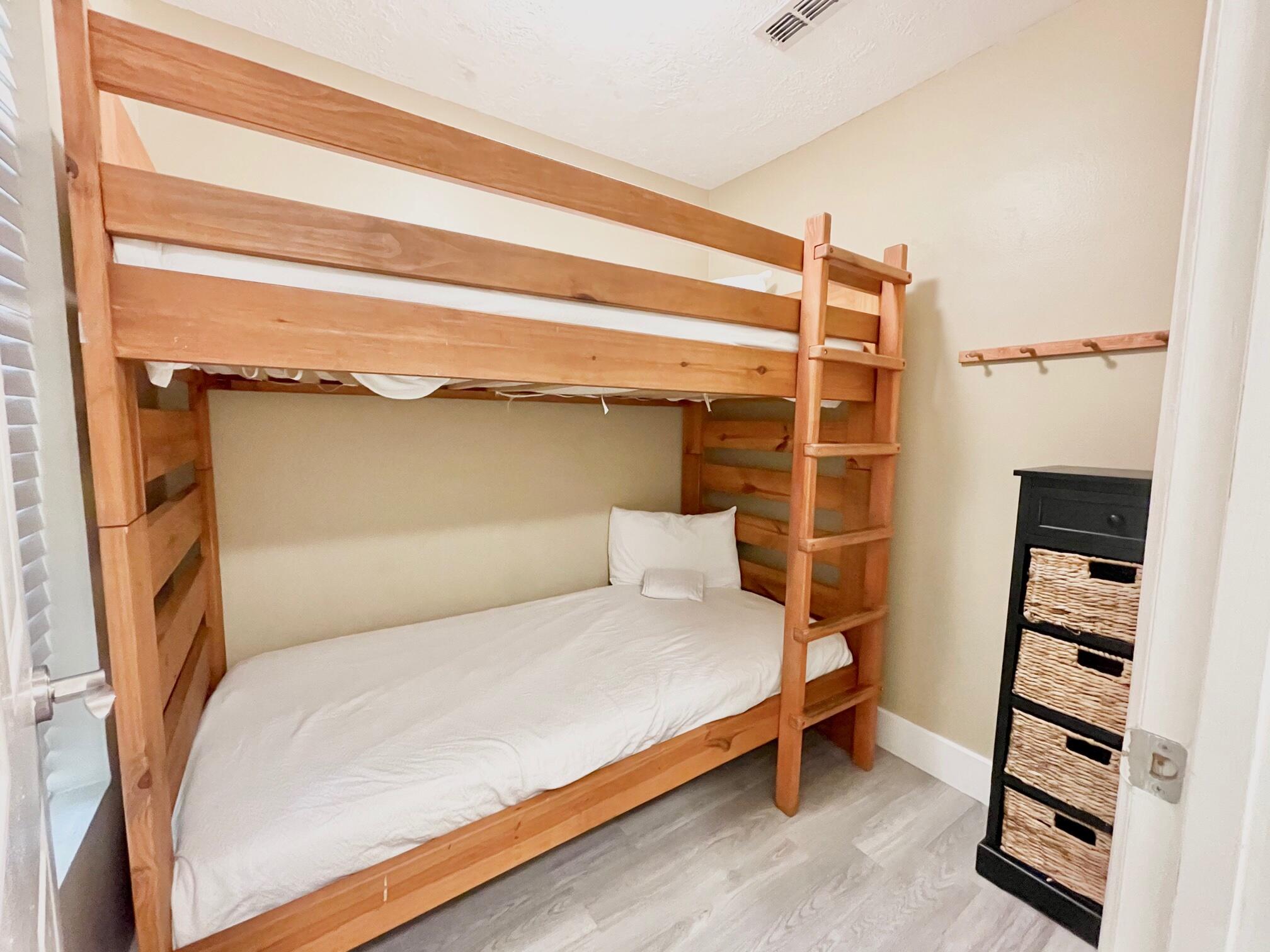 CIBONEY CONDO - Residential