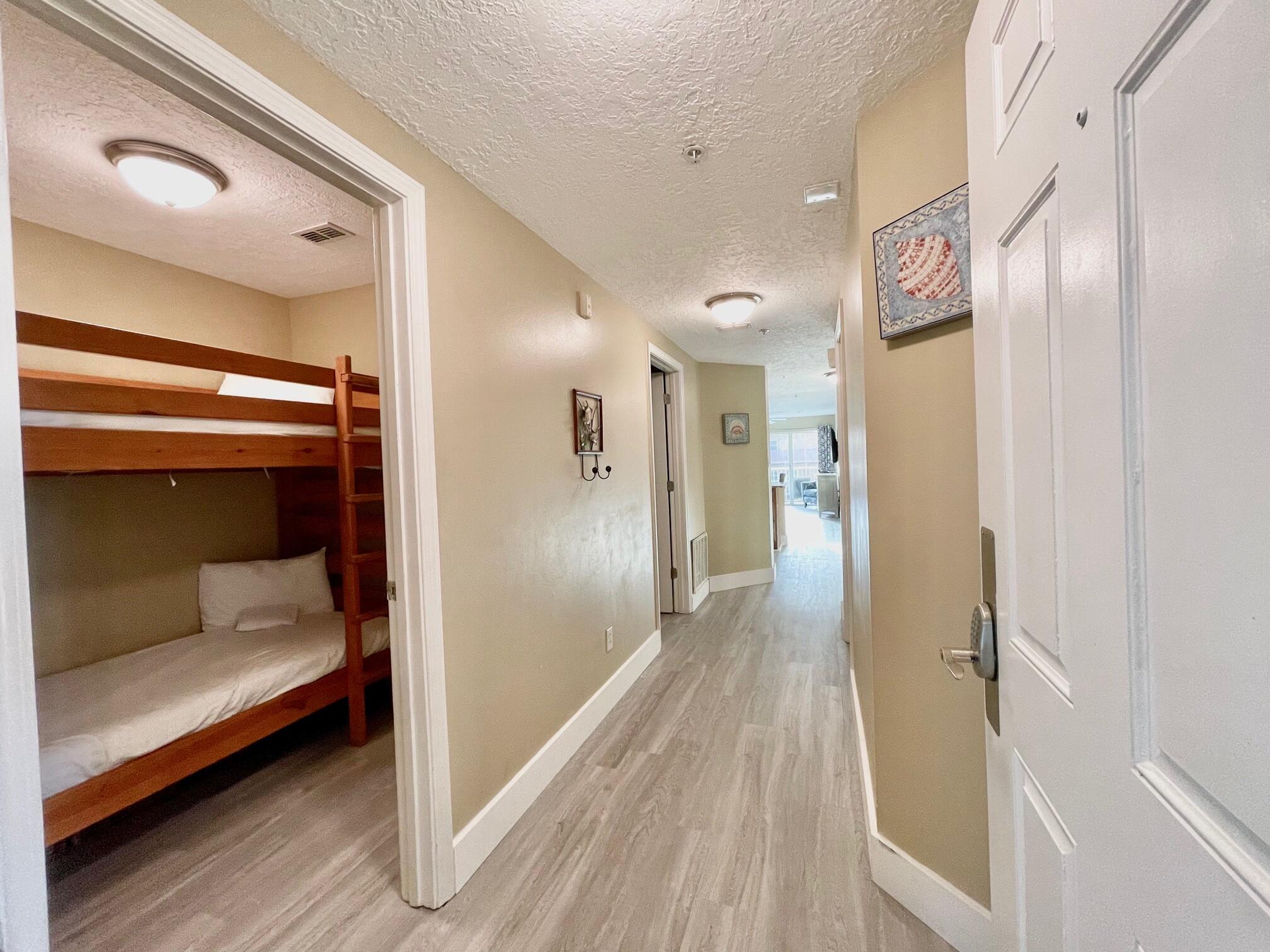 CIBONEY CONDO - Residential