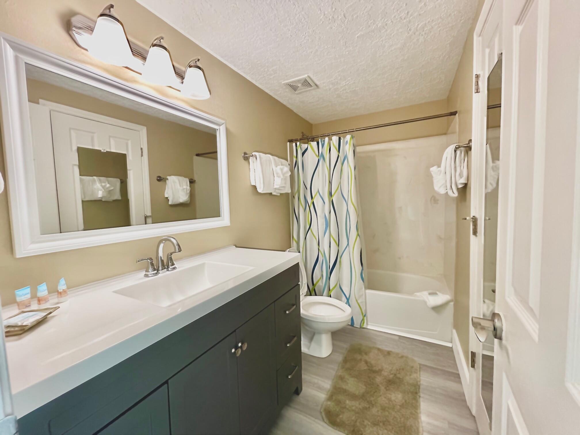 CIBONEY CONDO - Residential