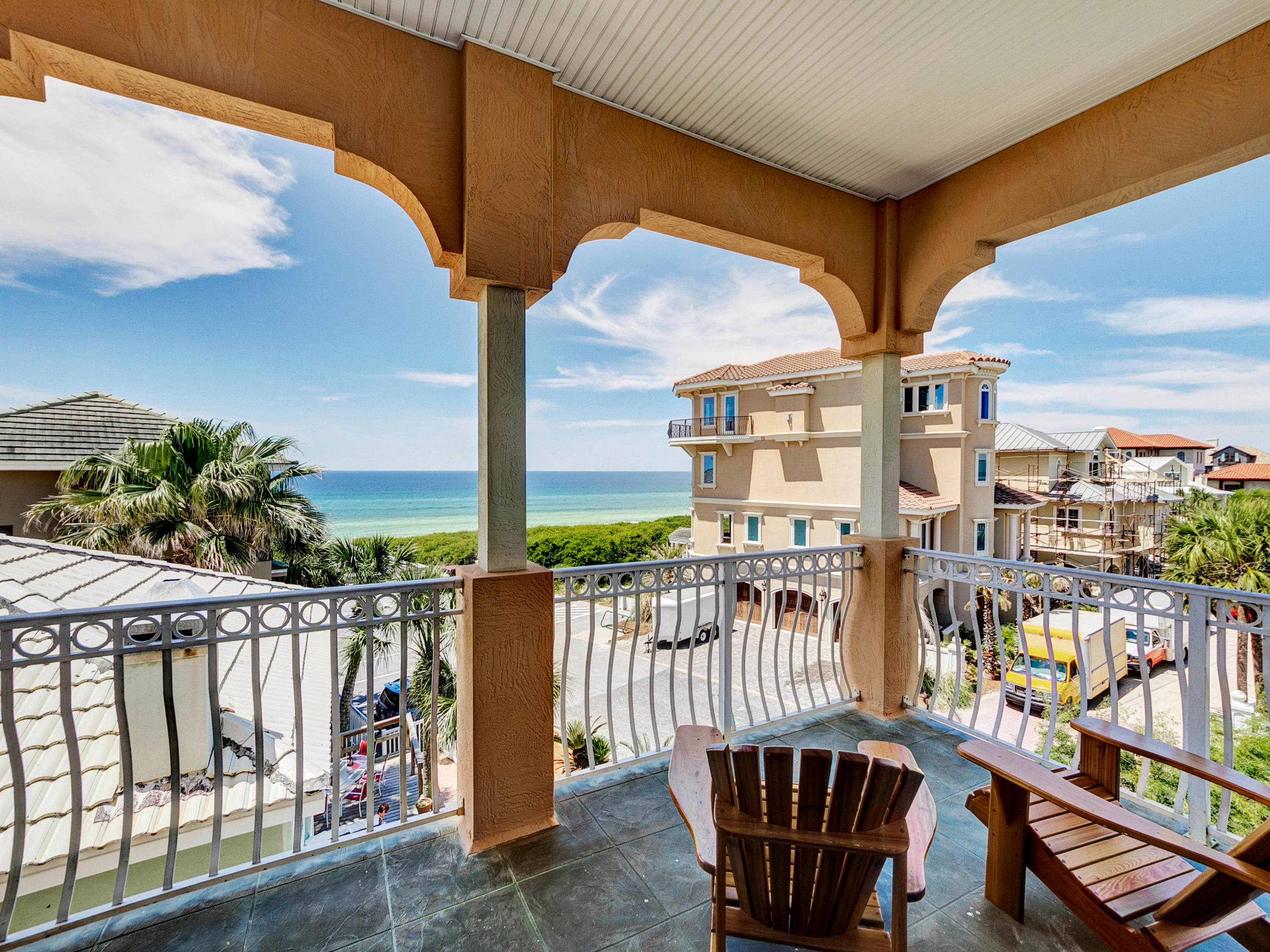 SEA WALK - Residential