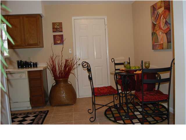 SQUIRREL HAVEN UNREC - Residential Lease
