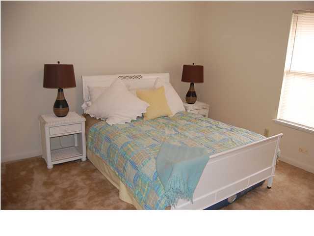 SQUIRREL HAVEN UNREC - Residential Lease