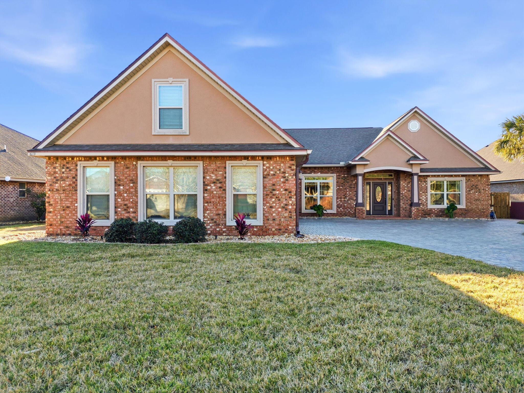 WOODLAWN HEIGHTS - Residential