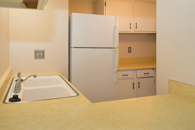 FOUNTAINHEAD CONDO - Residential Lease