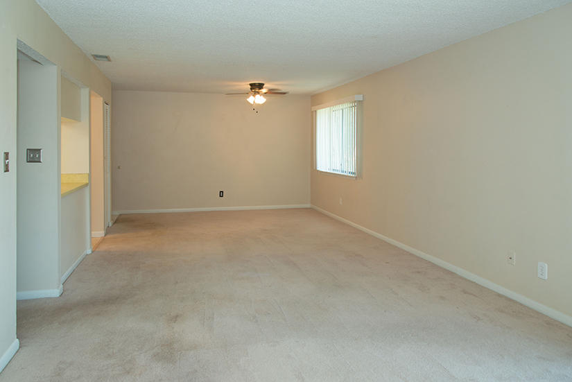 FOUNTAINHEAD CONDO - Residential Lease