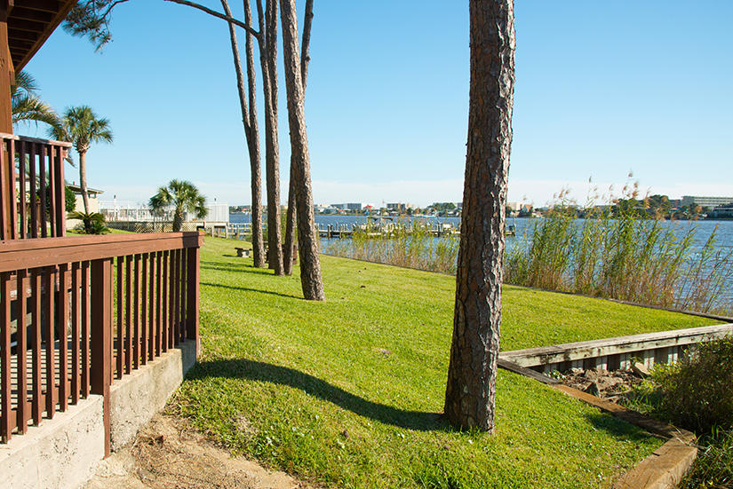 FOUNTAINHEAD CONDO - Residential Lease