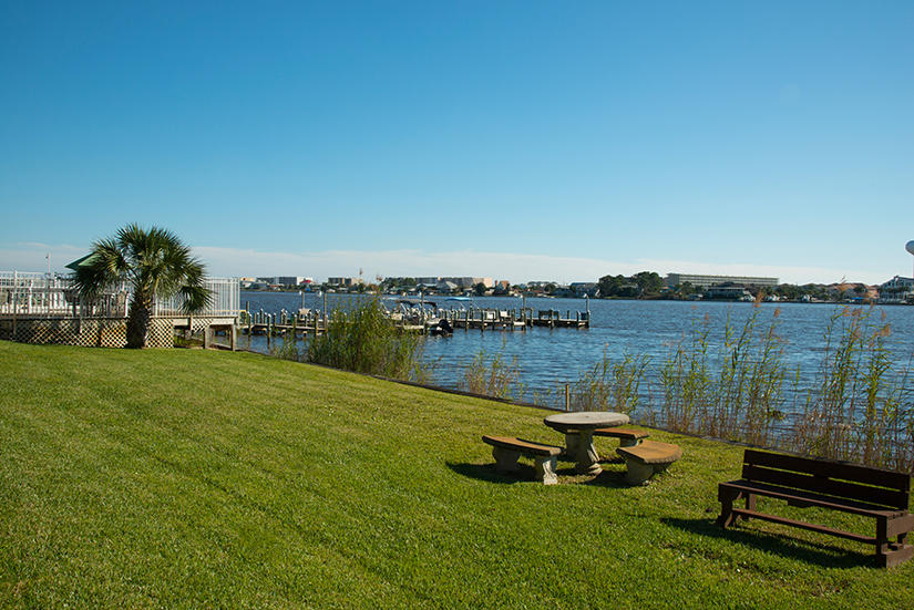 FOUNTAINHEAD CONDO - Residential Lease