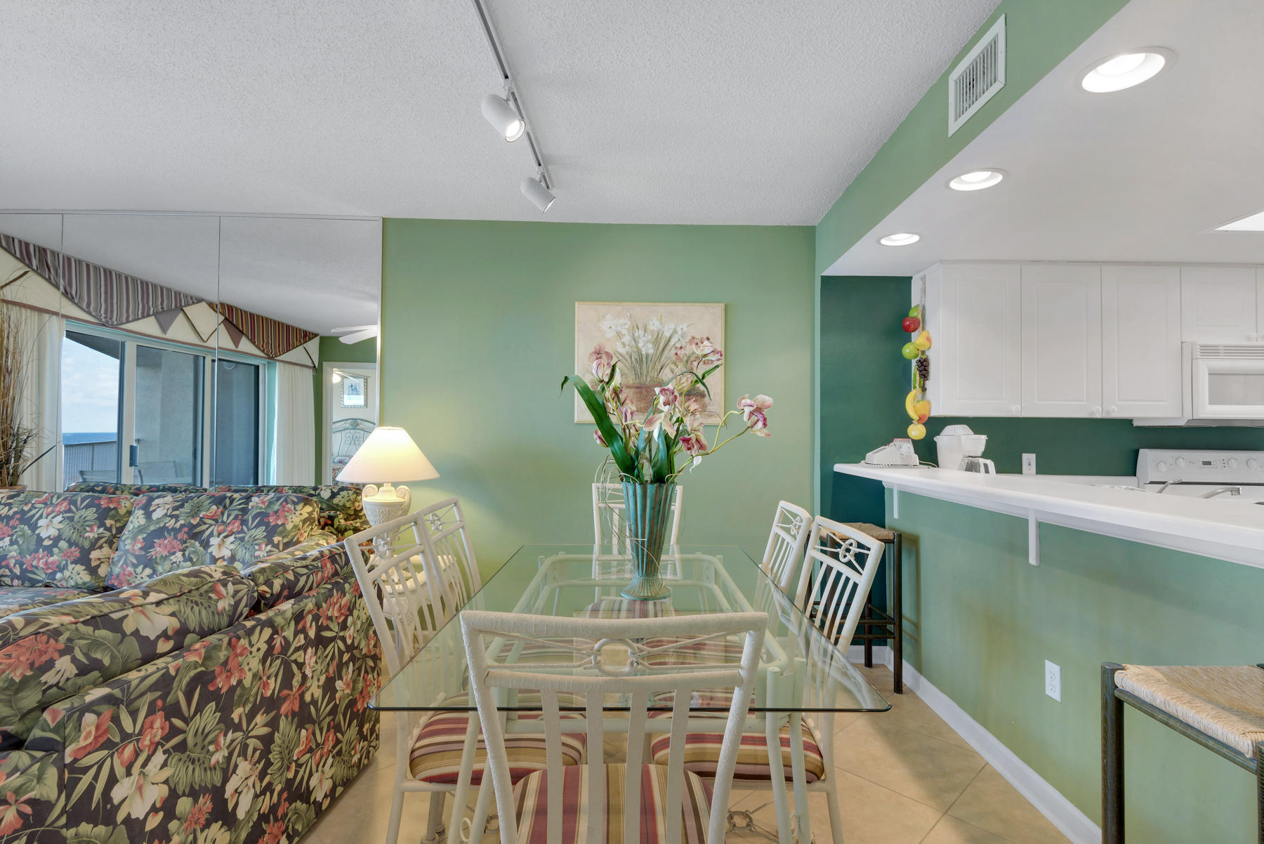 SEACREST CONDOMINIUMS - Residential