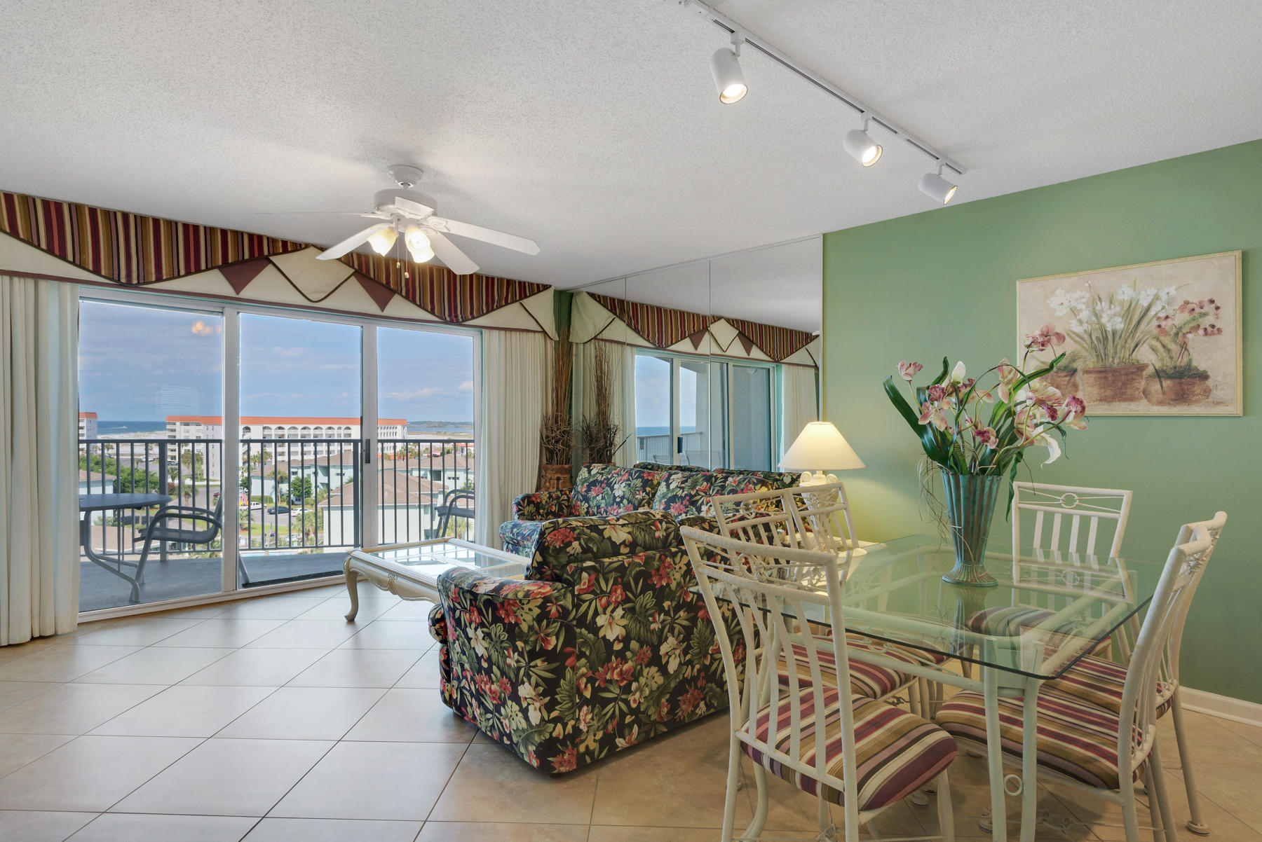 SEACREST CONDOMINIUMS - Residential