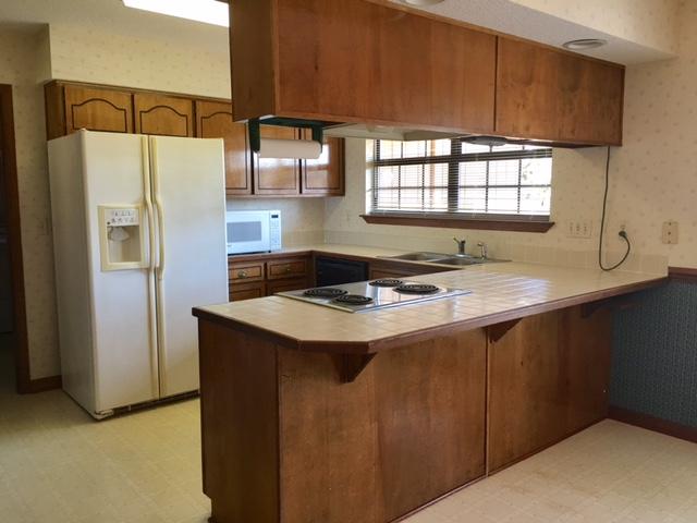 VALPARAISO PINECREST 5 - Residential Lease