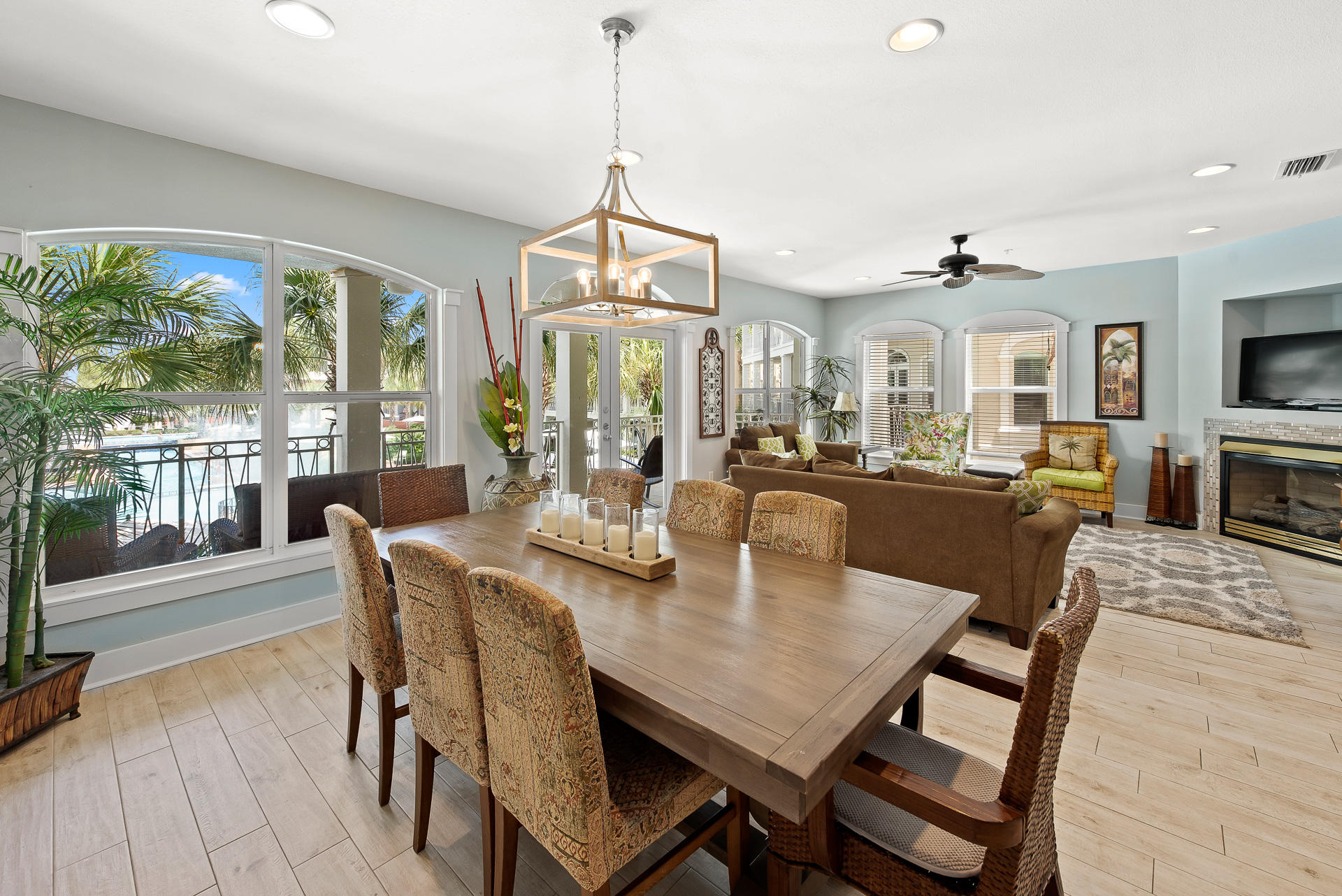 VILLAS AT SEACREST BEACH - Residential