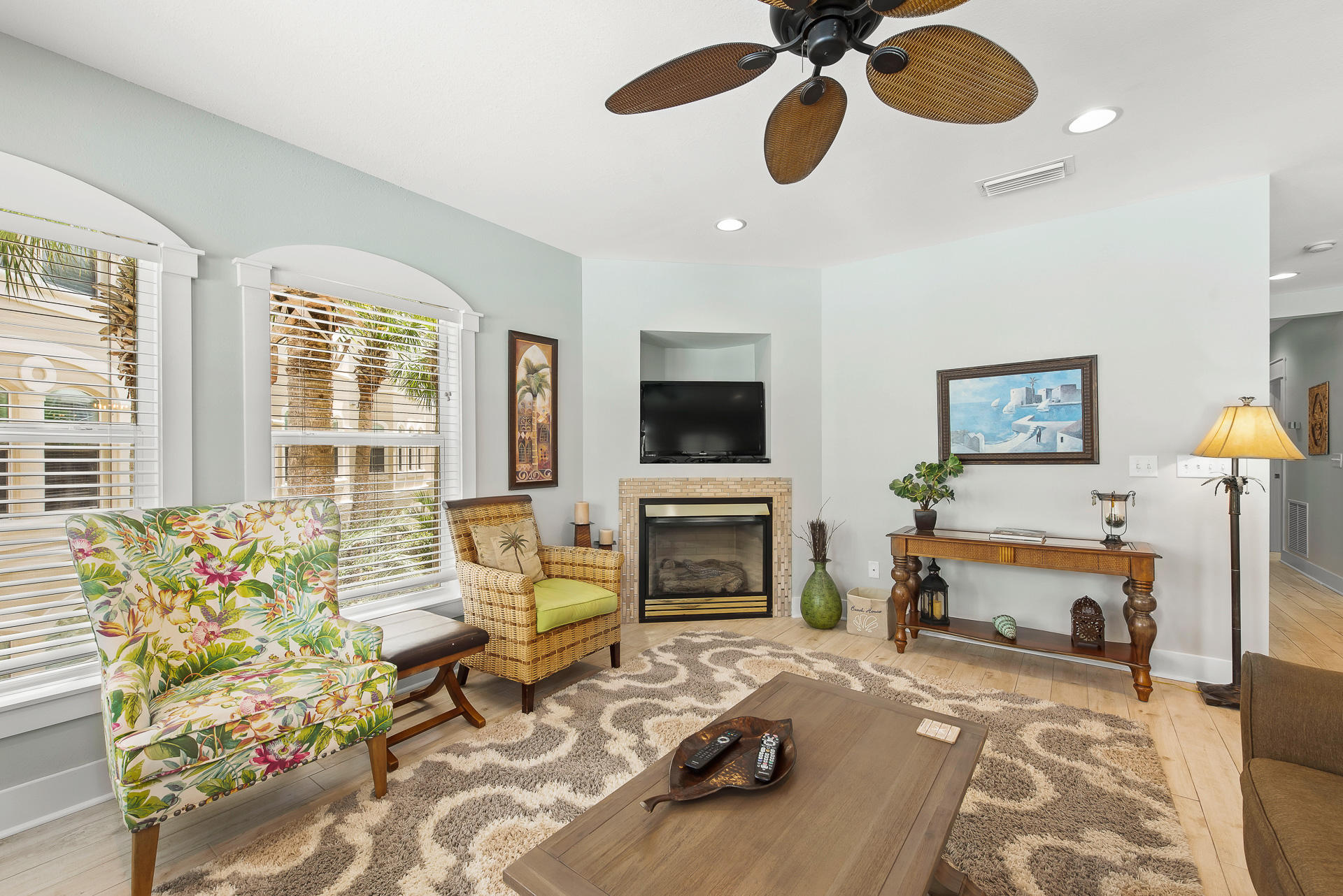 VILLAS AT SEACREST BEACH - Residential