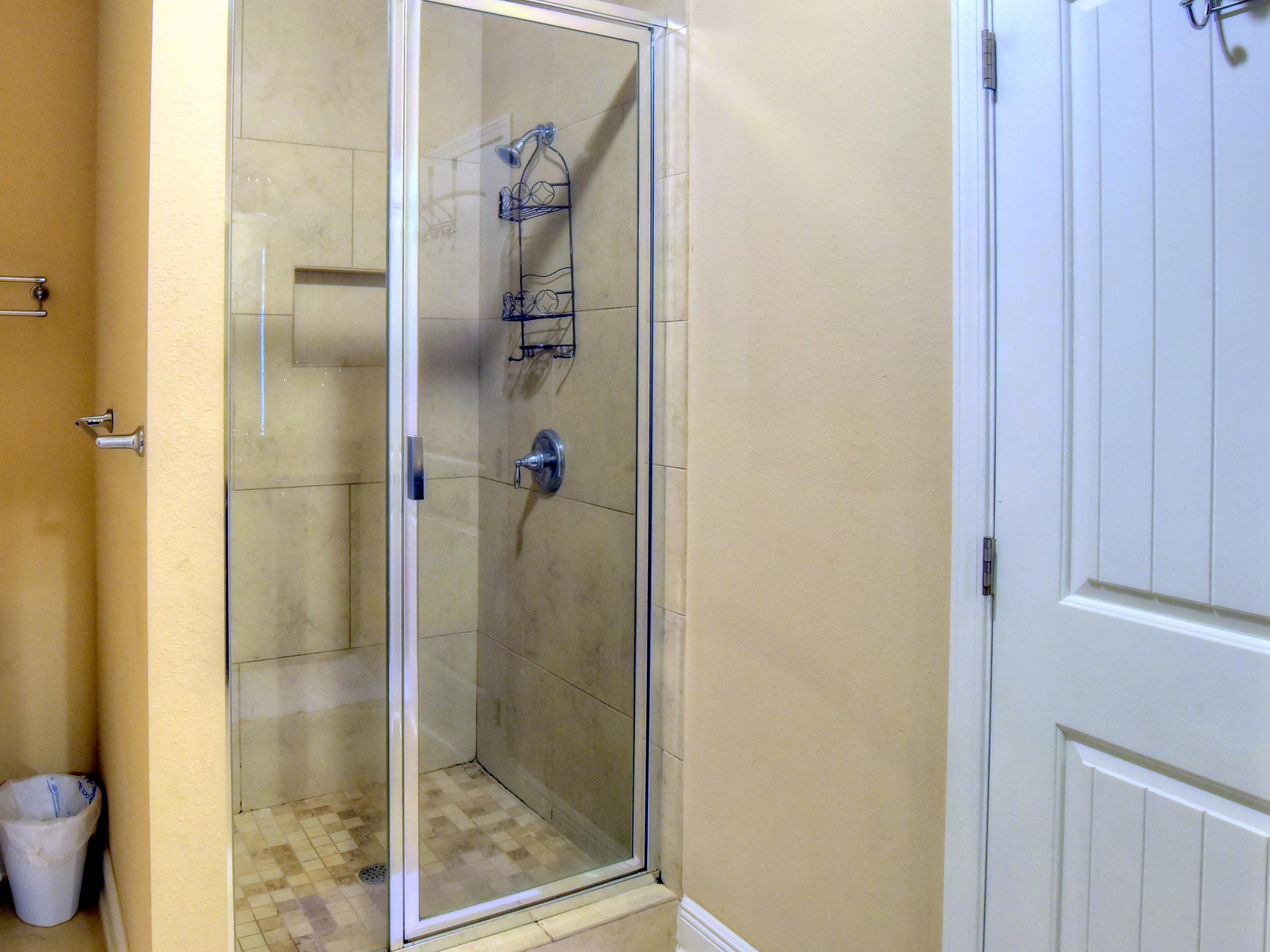 MOSAIC OAKS - Residential Lease