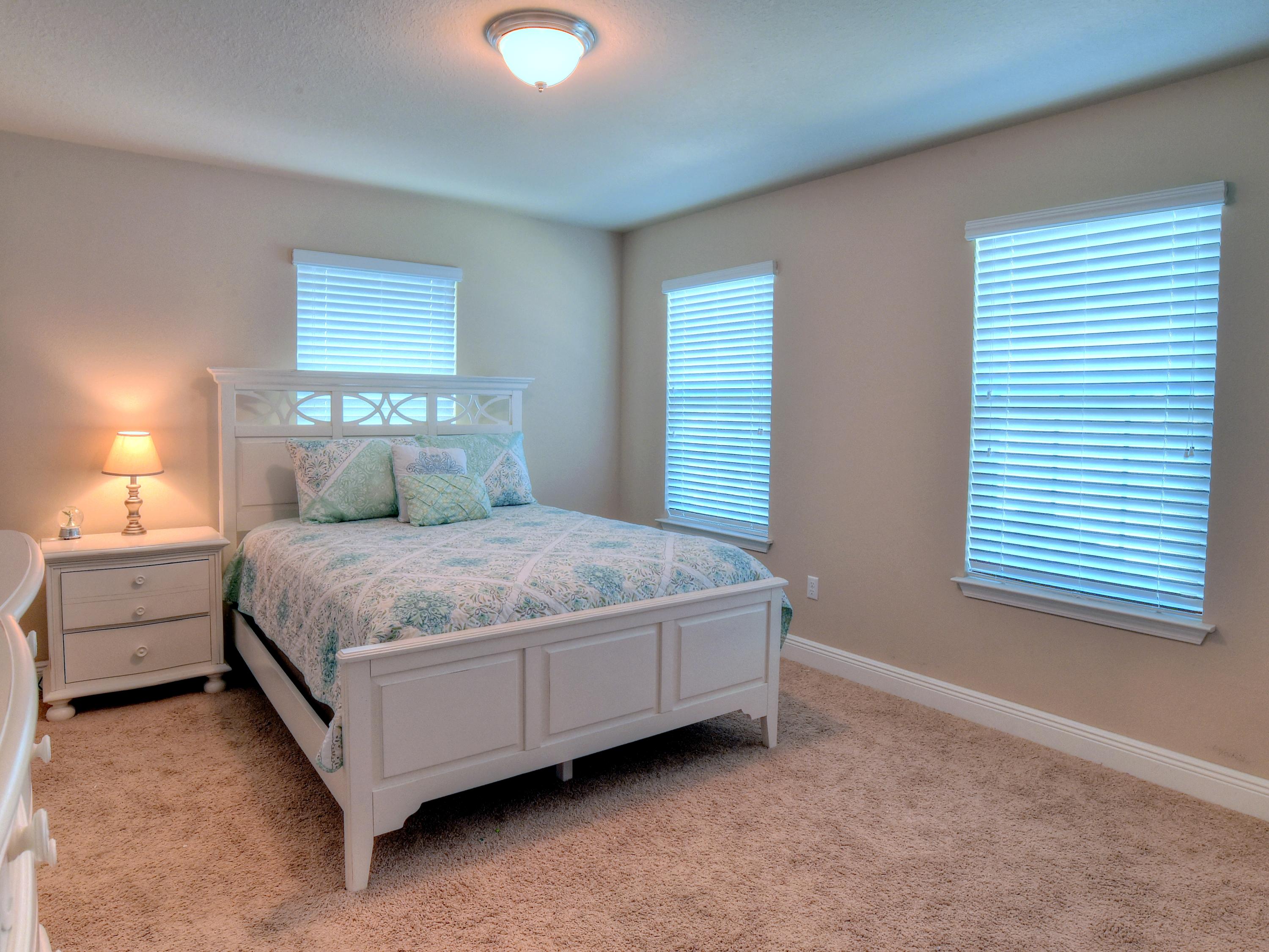 MOSAIC OAKS - Residential Lease