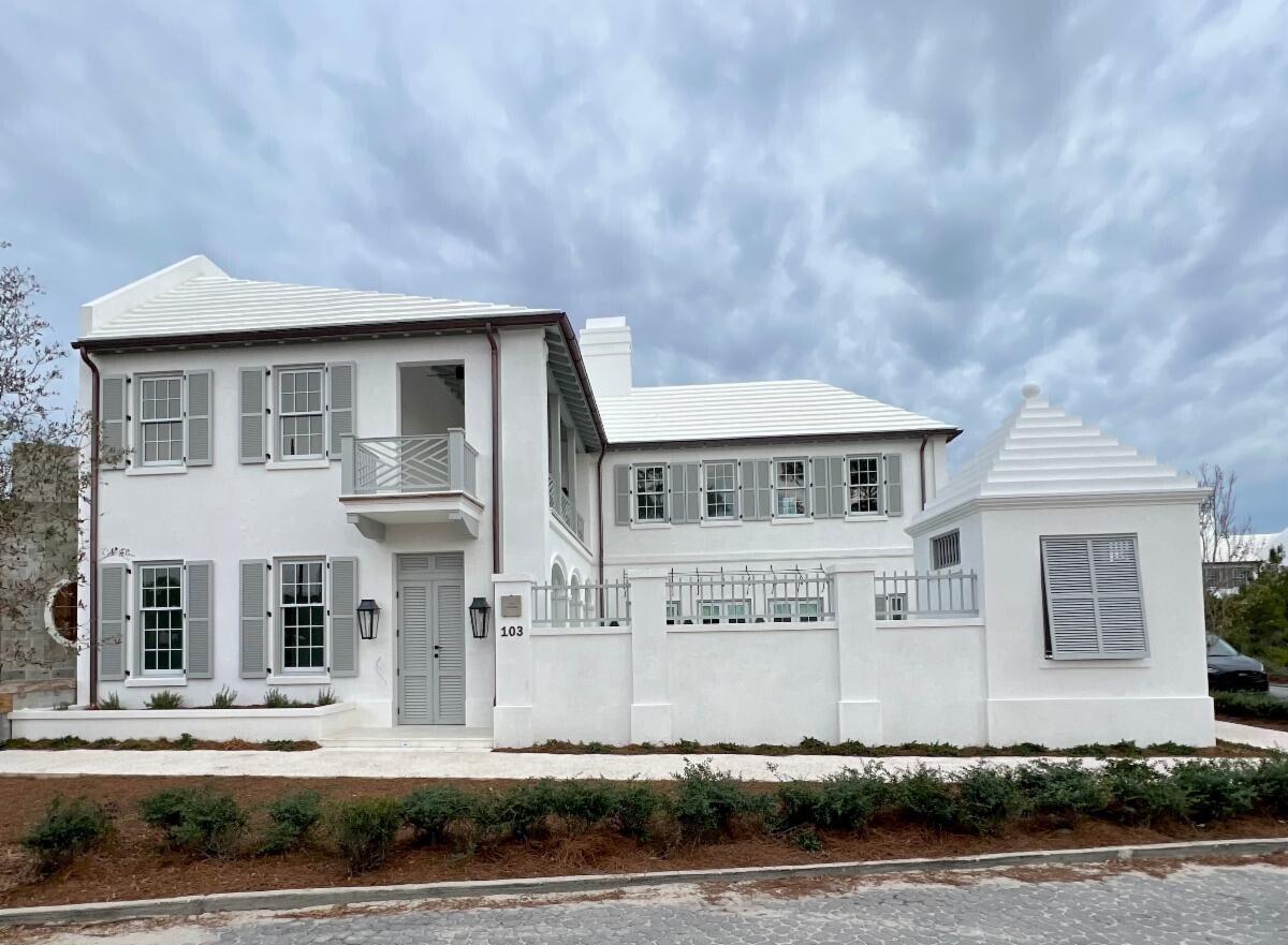 ALYS BEACH - Residential