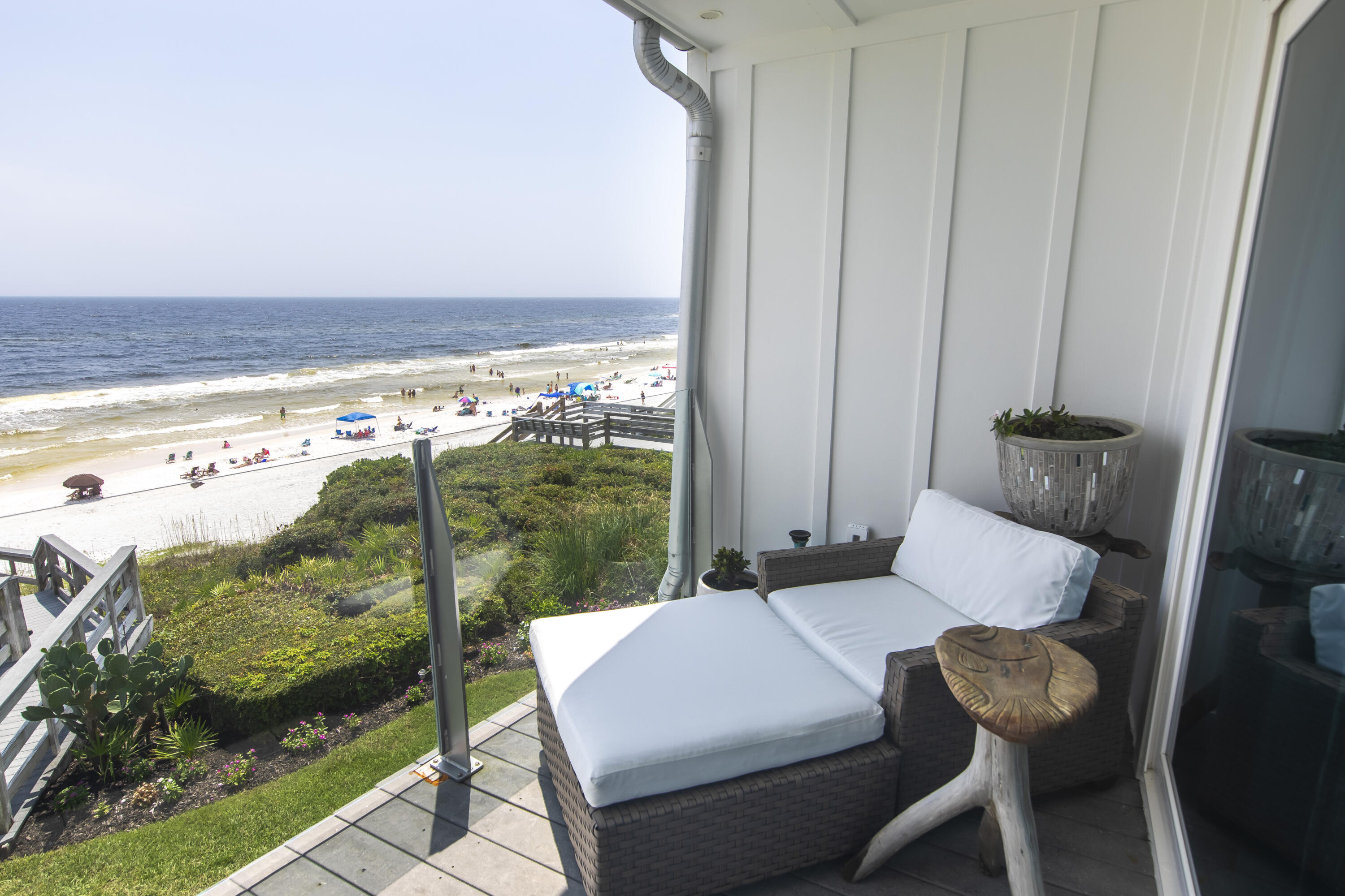 BOOTH BAY T/H - Residential