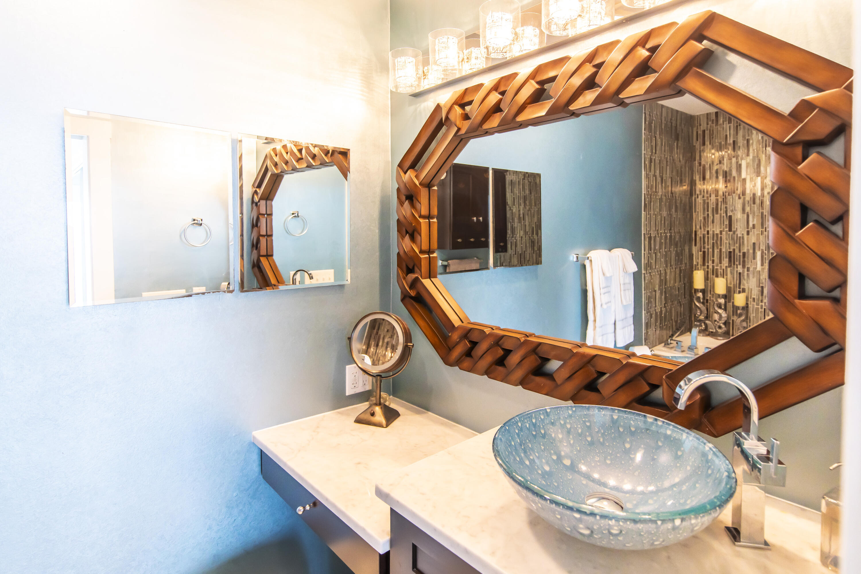BOOTH BAY T/H - Residential