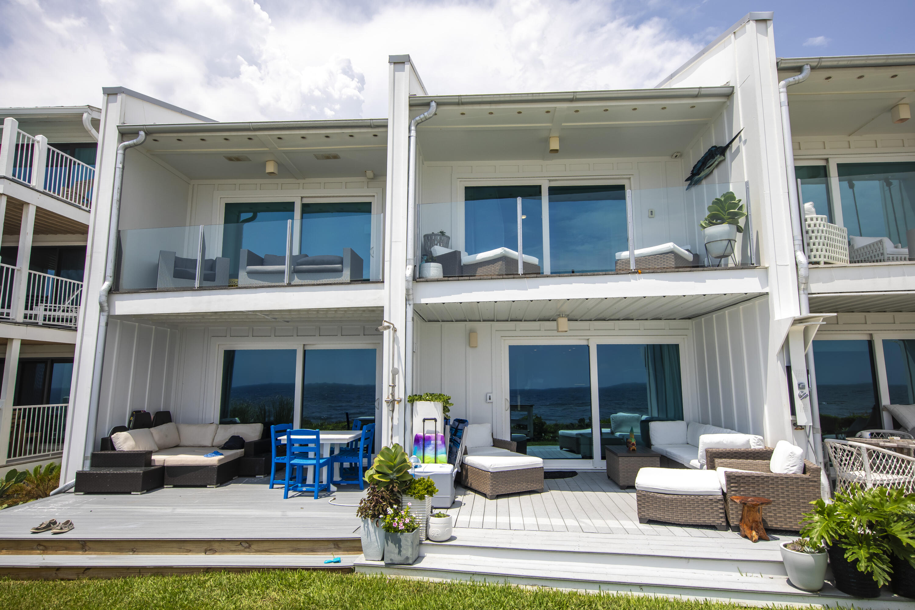 BOOTH BAY T/H - Residential