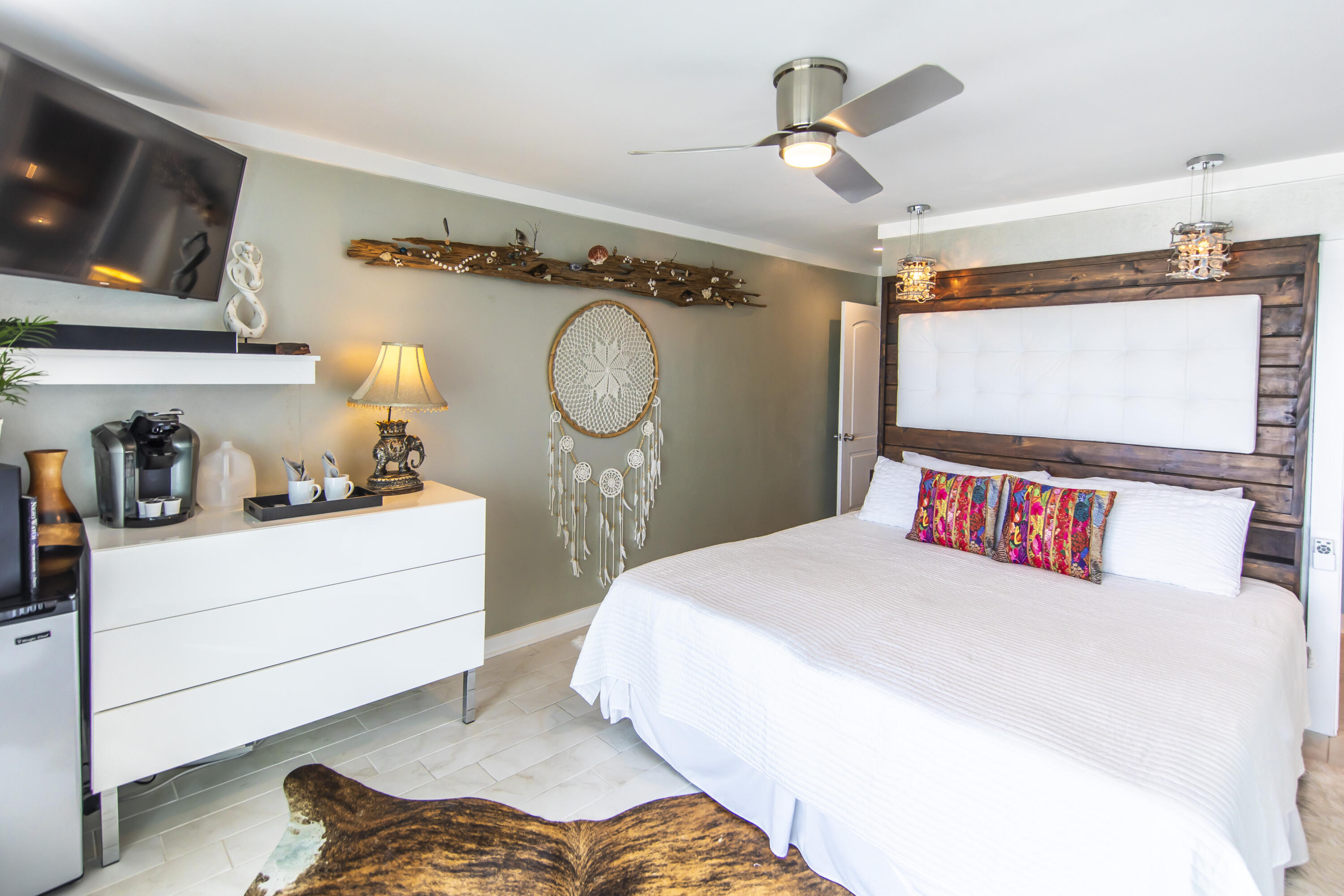 BOOTH BAY T/H - Residential
