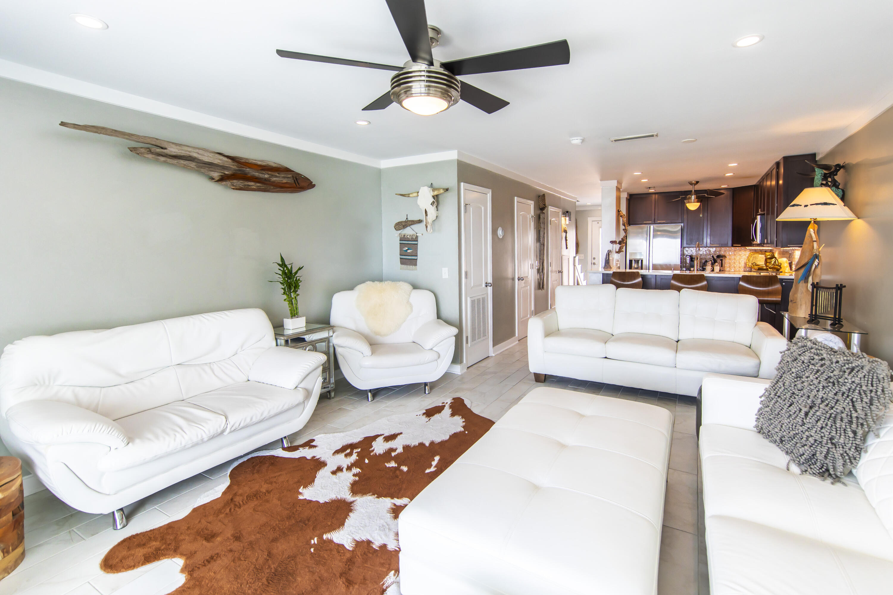 BOOTH BAY T/H - Residential