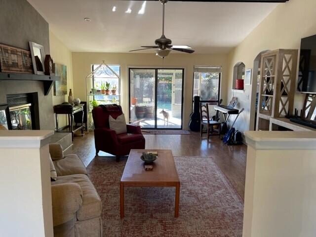 PINEWOOD ESTATES - Residential