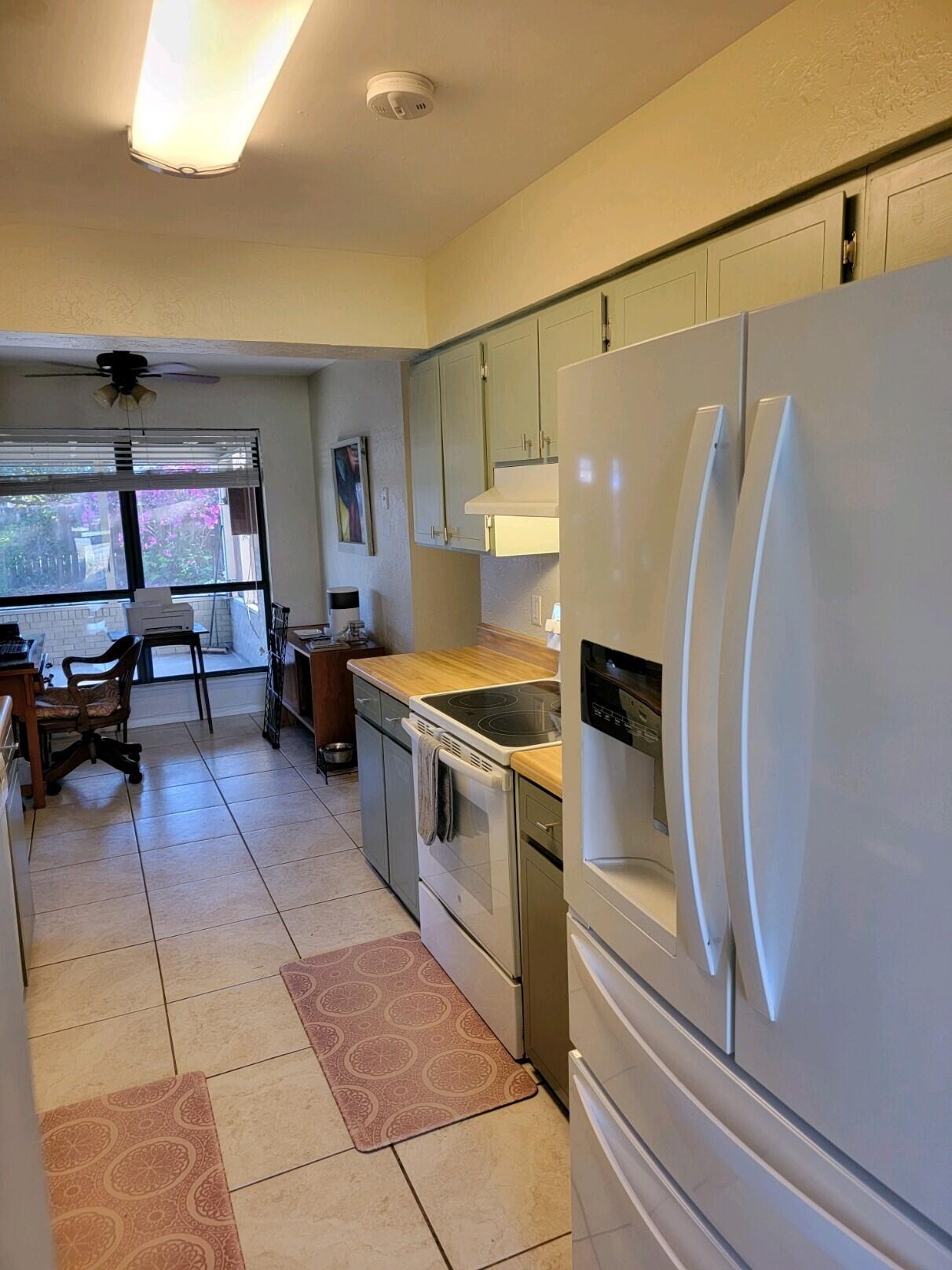 PINEWOOD ESTATES - Residential