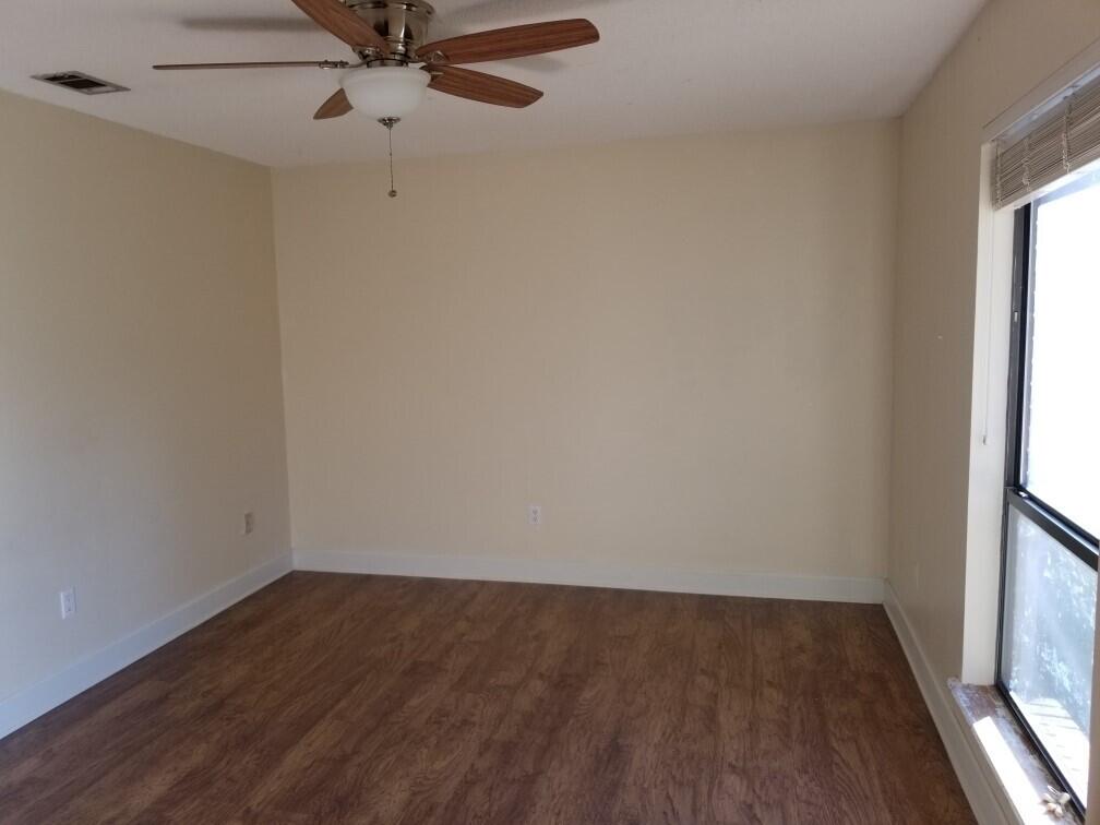 PINEWOOD ESTATES - Residential